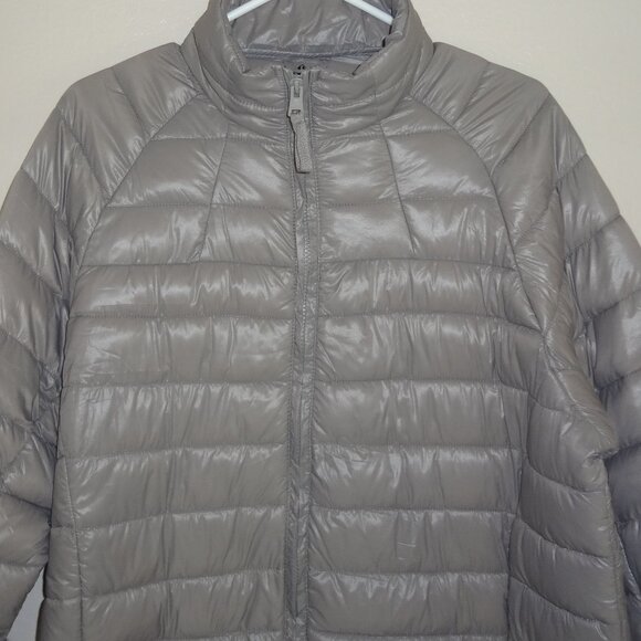 SIZE L. Jackson Hole outerwear men's puffer jacket. - Picture 1 of 14